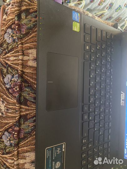Ноут бук asus x552m
