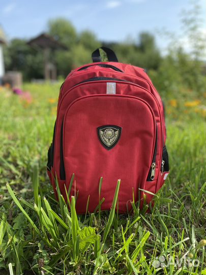 Рюкзак школьный