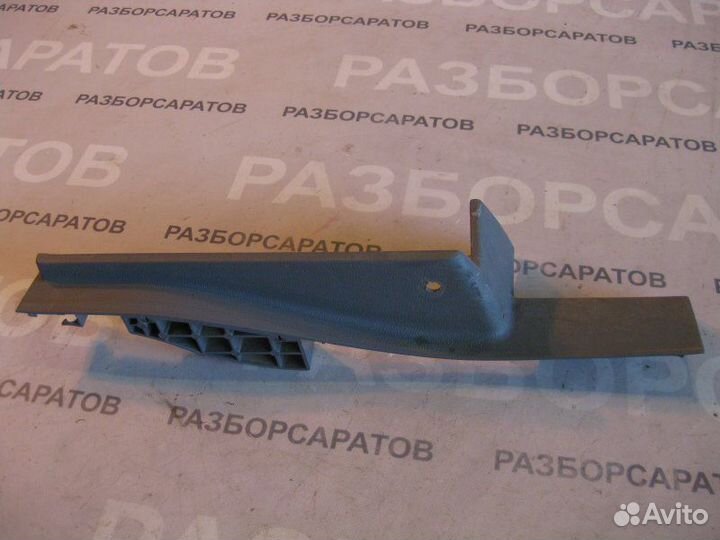 Накладка порога (внутренняя) задняя правая Ford