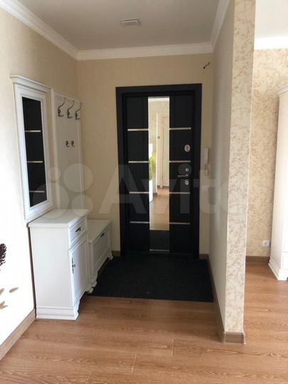 4-к. квартира, 91,8 м², 8/9 эт.