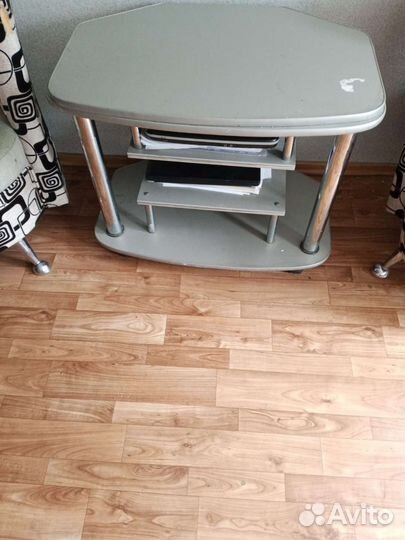 Тумба под телевизор