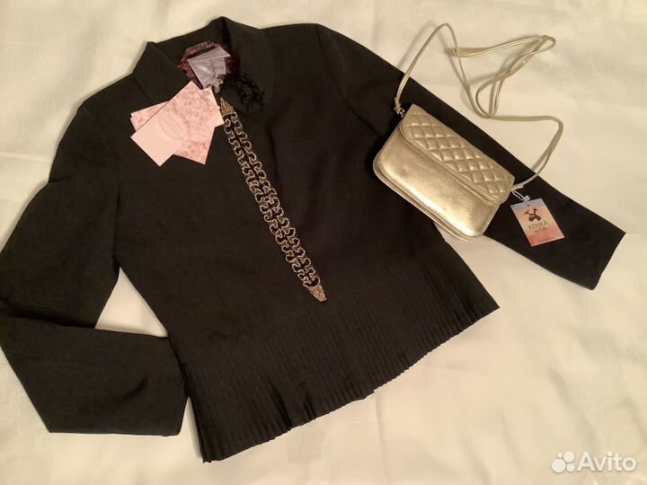 Школьный пиджак для девочки (mone) 140-146,новый