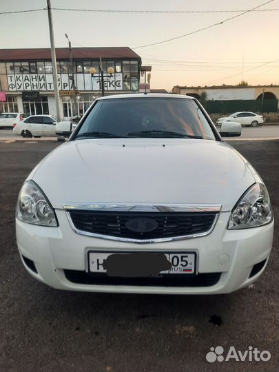 Капот приора 2014