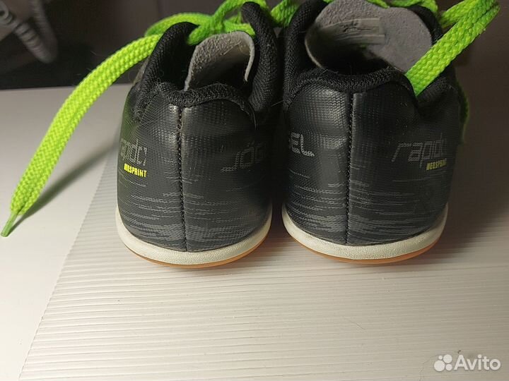 Футзалки 35 размер