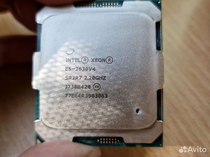Процессор Intel Xeon E5-2630 v4