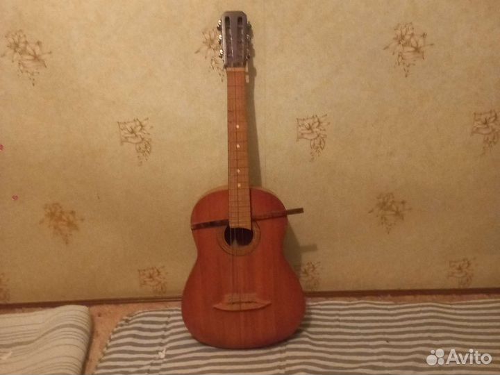 Акустическая гитара бу