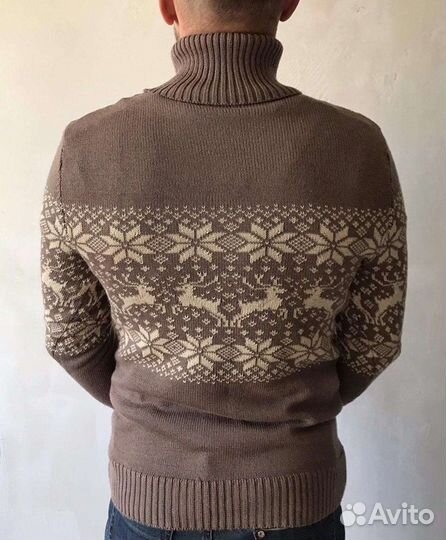 Свитер мужской новый