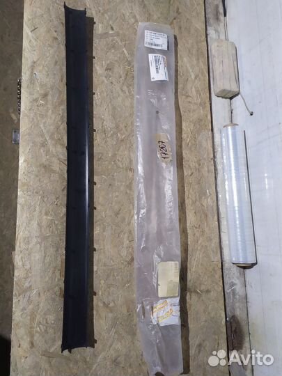 Молдинг заднего бампера VW passat B5 97-00