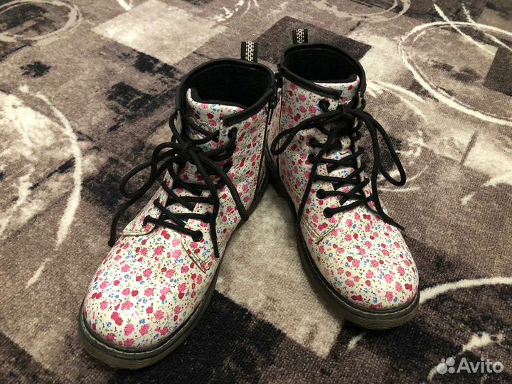 Ботинки для девочки