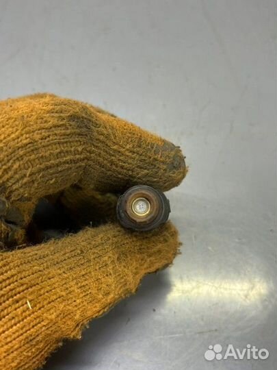 Топливная форсунка Ford Focus 1 седан 1.8 2004