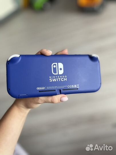 Nintendo switch lite 32 gb