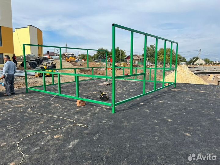 Разнорабочие