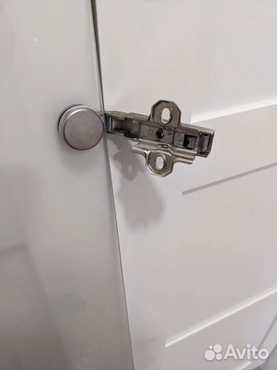 Дверца стеклянная для шкафа