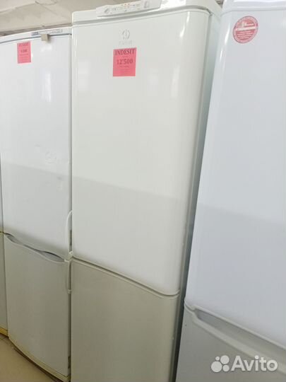 Холодильник Indesit
