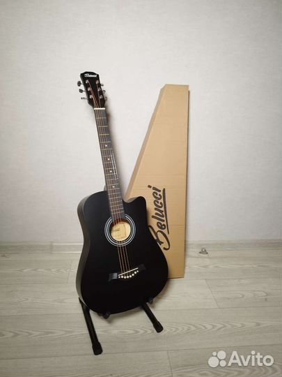 Акустическая гитара