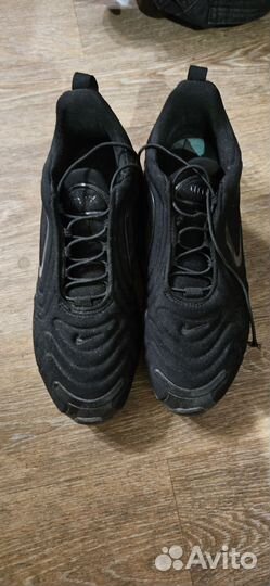 Nike air max 720