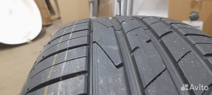 Hankook Ventus S1 Evo 2 K117 235/60 R18 103W