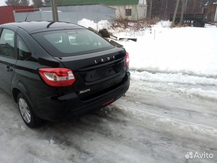 LADA Granta 1.6 МТ, 2023, 12 км
