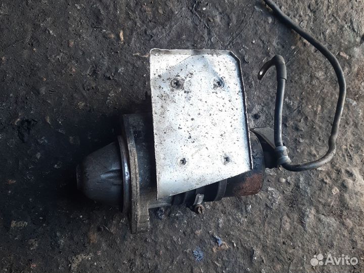 Стартер Фольксваген Пассат B5 Б5 1.6i