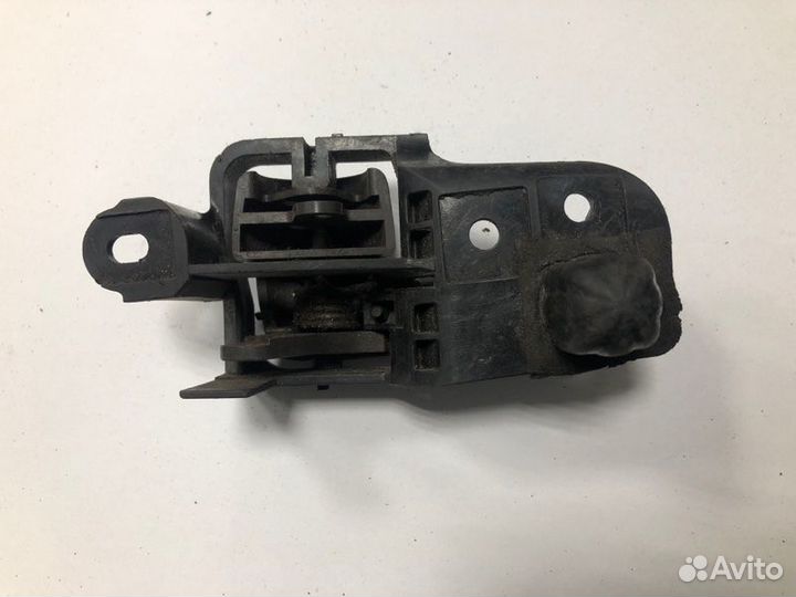 Ручка двери внутренняя передняя правая Toyota