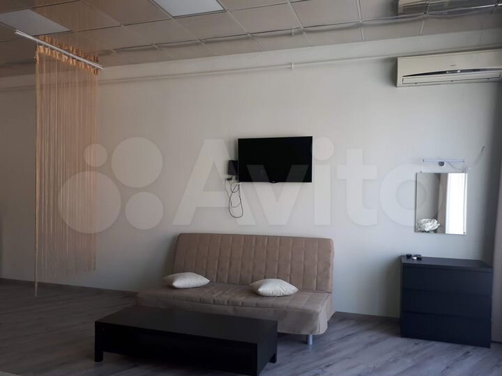 2-к. квартира, 80 м², 1/1 эт.