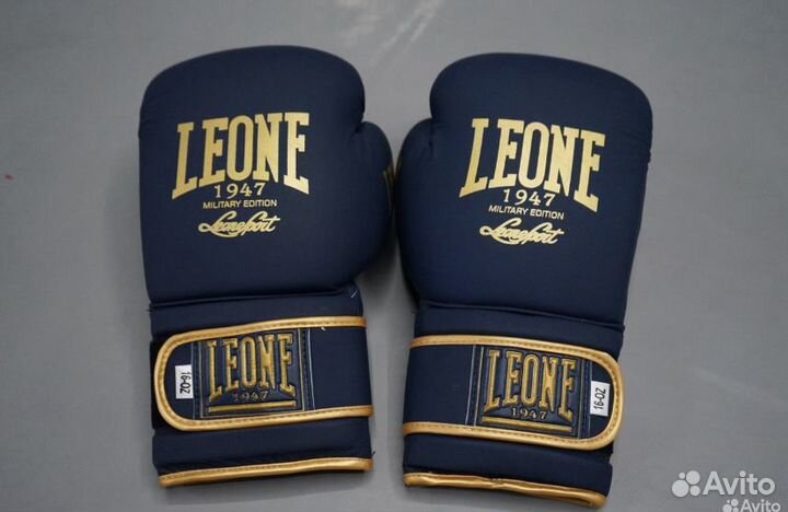 Боксерские перчатки