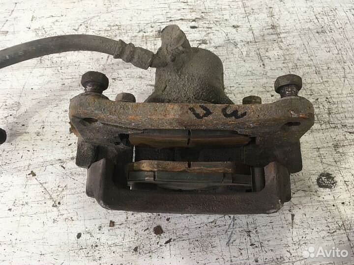 Суппорт задний Toyota Land Cruiser Prado 120