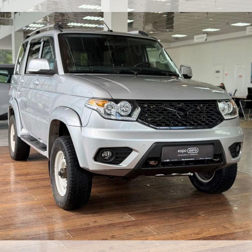 ⭐︎ 13 Can Am Spyder ST Limited Left Passenger Floor Board | eBay