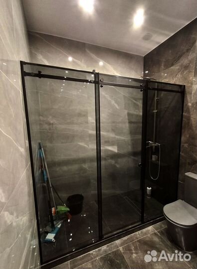 Душевая кабина из стекла