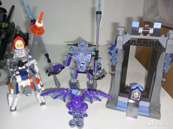 Lego nexo knights 70359 Lance vs. Lightning