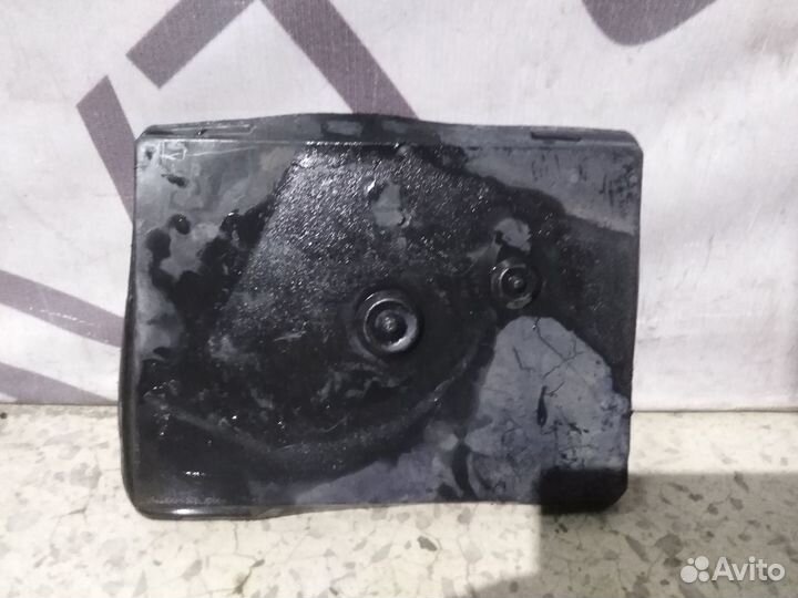 Крепление акб (корпус/подставка) subaru impreza