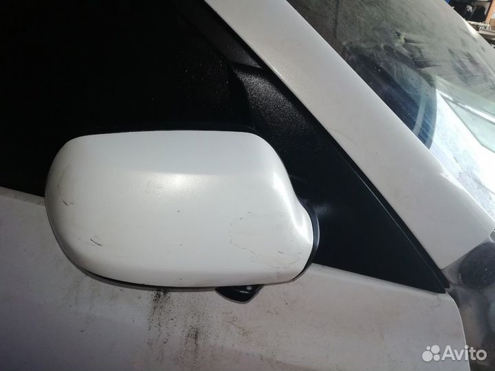 Мазда 3 зеркала