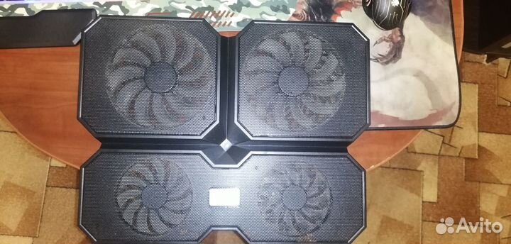 Подставка для охлаждения ноутбука