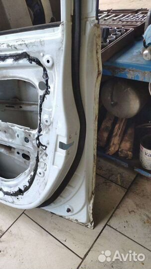 Дверь передняя правая Hyundai Solaris 1