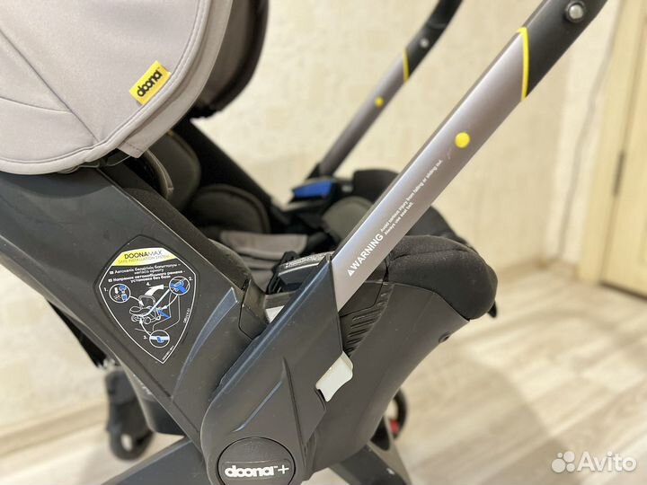 Коляска автолюлька doona