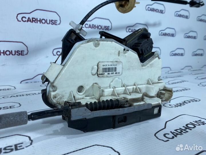 Замок двери передний левый Volkswagen Jetta 6 2010