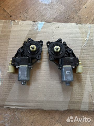 Моторчик стеклоподъемника Mini Cooper R56