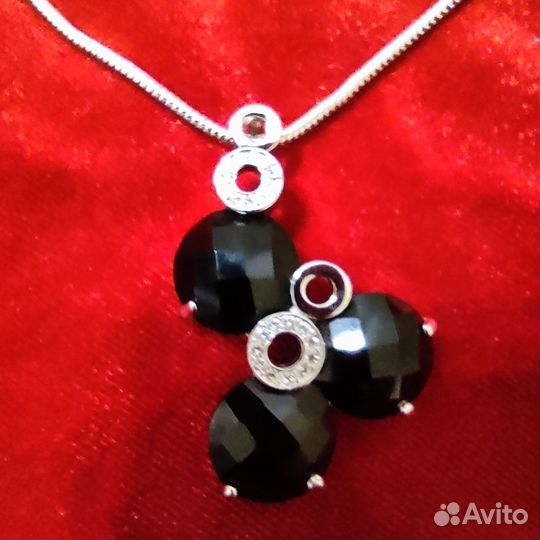 Комплект колье и серьги