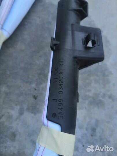 Шторка безопасности srs правая Toyota Camry 55