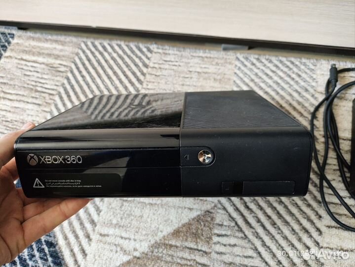Xbox 360е Freeboot
