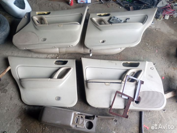 Детали салона Мазда Милления