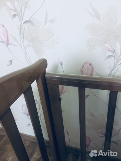 Детская кроватка Лютик, светлый орех