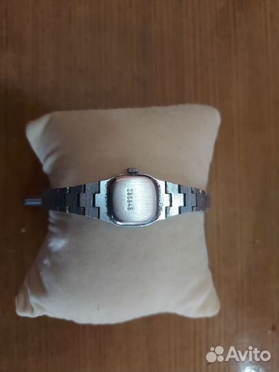 Часы наручные СССР