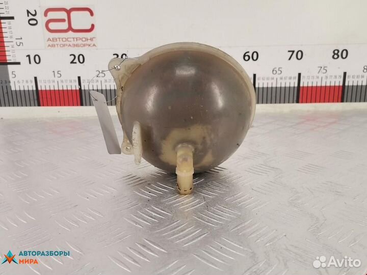 Бачок расширительный Volkswagen Caddy 2 1997