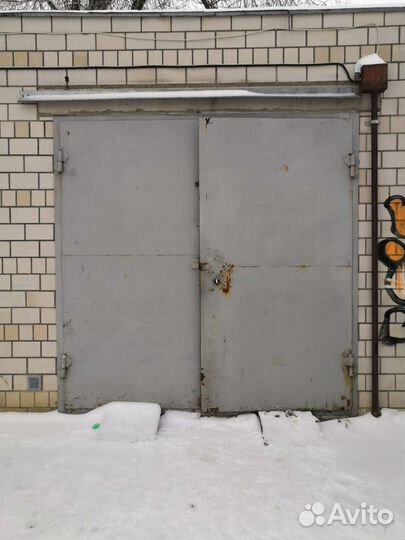 Ворота гаражные металлические бу