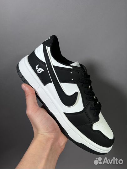 Кроссовки Nike Dunk Low pro SB Black White