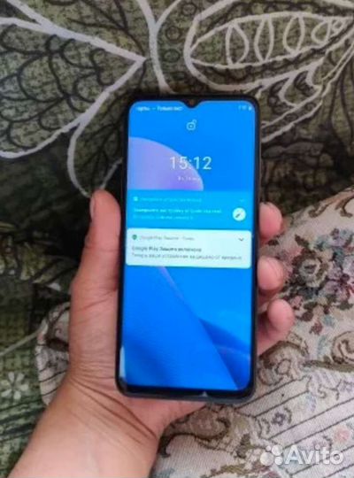 Realme C35