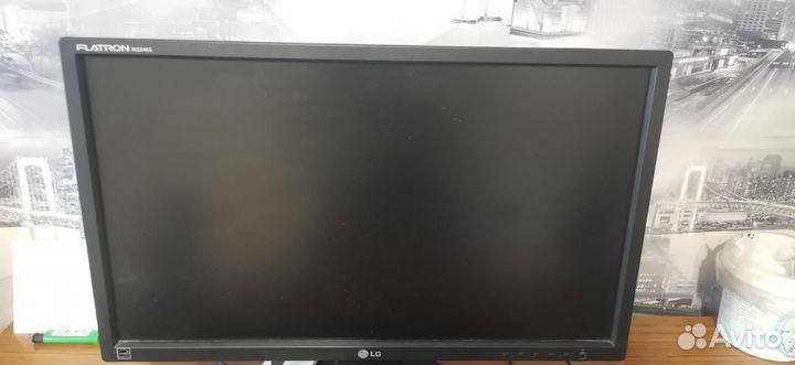 Монитор LG flatron w2246S