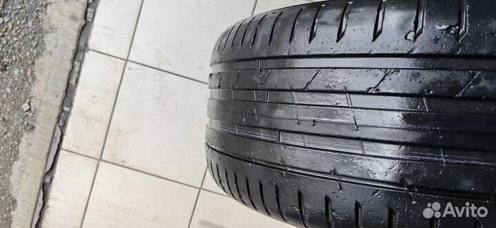Nokian Tyres Hakka Black 2 SUV 285/50 R20