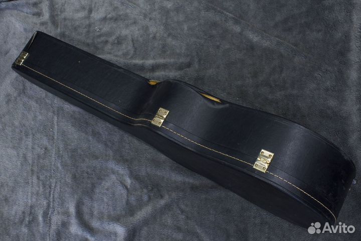 Жесткий Кофр / Кейс для Акустической Гитары